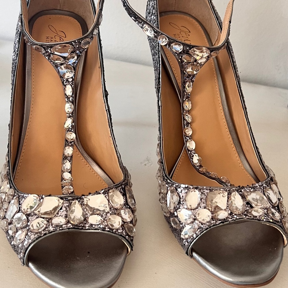 Badgley Mischka  women shoes size 11